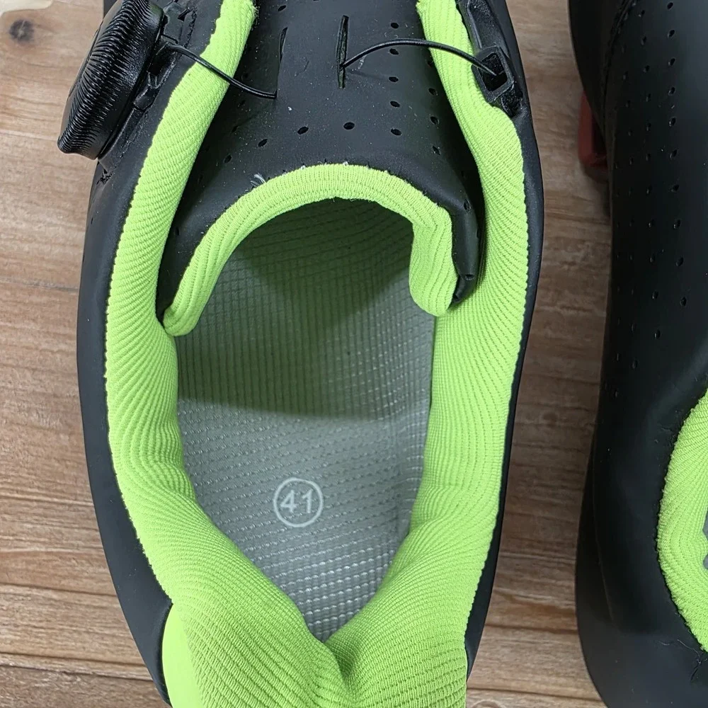 Speed Road Cycling Shoes Mens 8 Womens 10 Black Neon Green 3-Bolt Bike Shoes